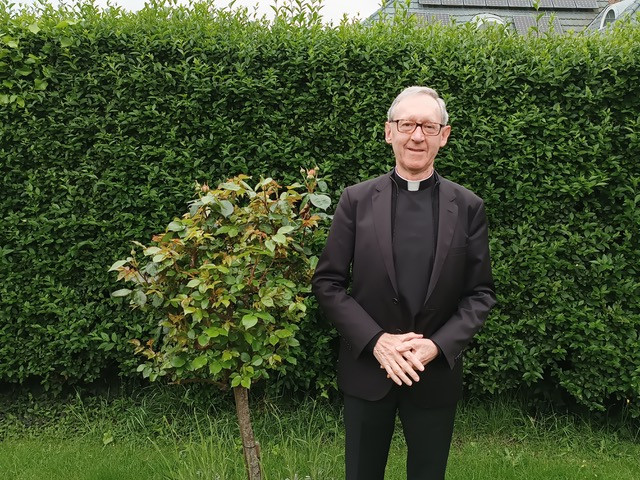 herdenking-priester-poppe-rector-edward-janssens-vertelt-podcast-otheo